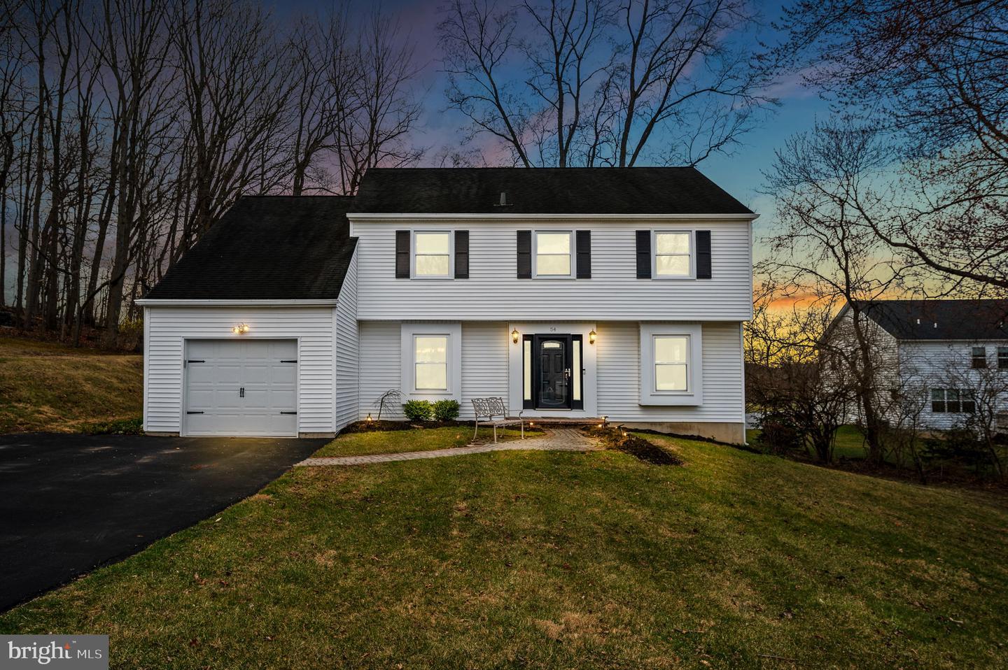 Sheffield Ln, West Chester, PA 19380