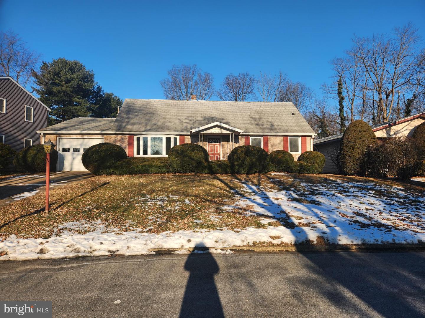 Colchester Ave, Harrisburg, PA 17111