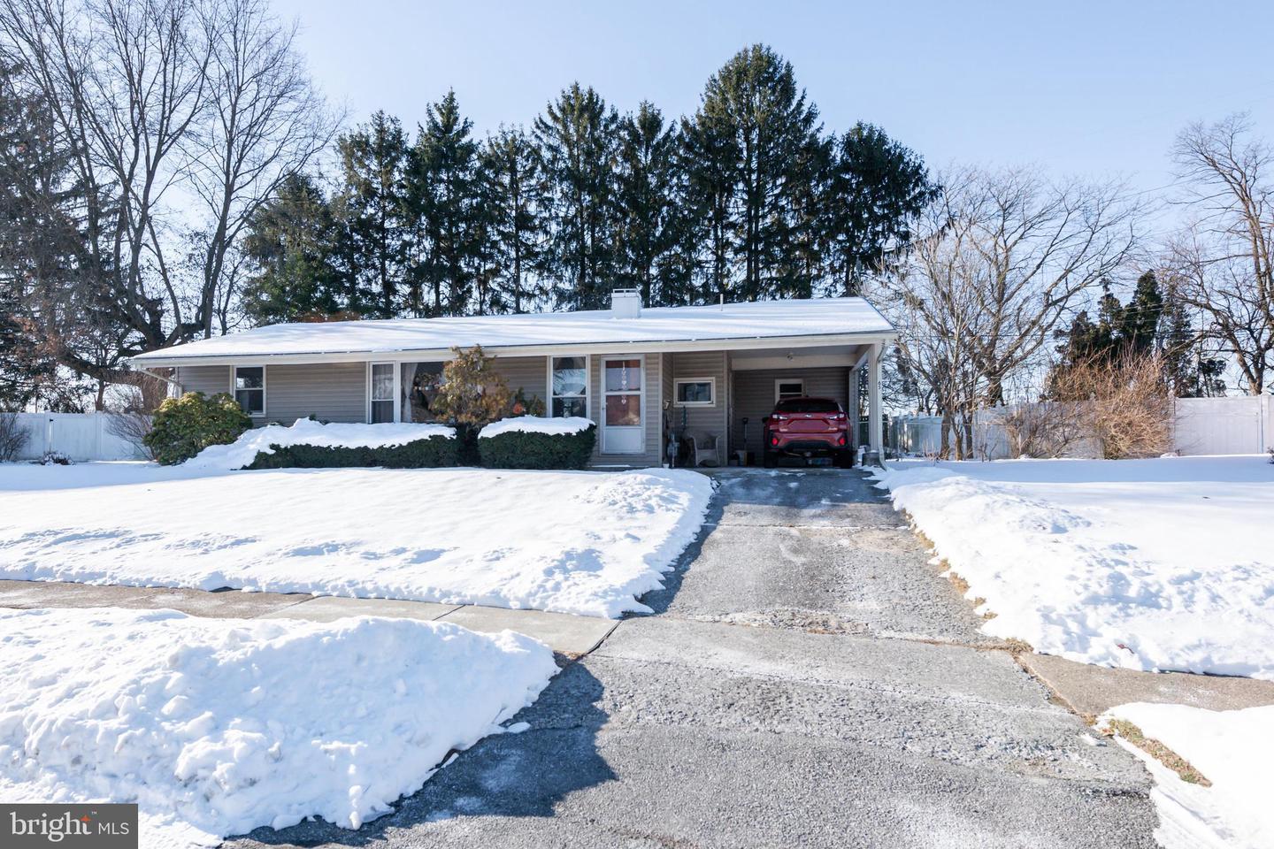 Runyon Rd, Hummelstown, PA 17036
