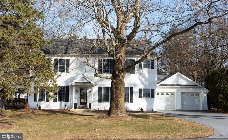 Sand Hill Rd, Hershey, PA 17033