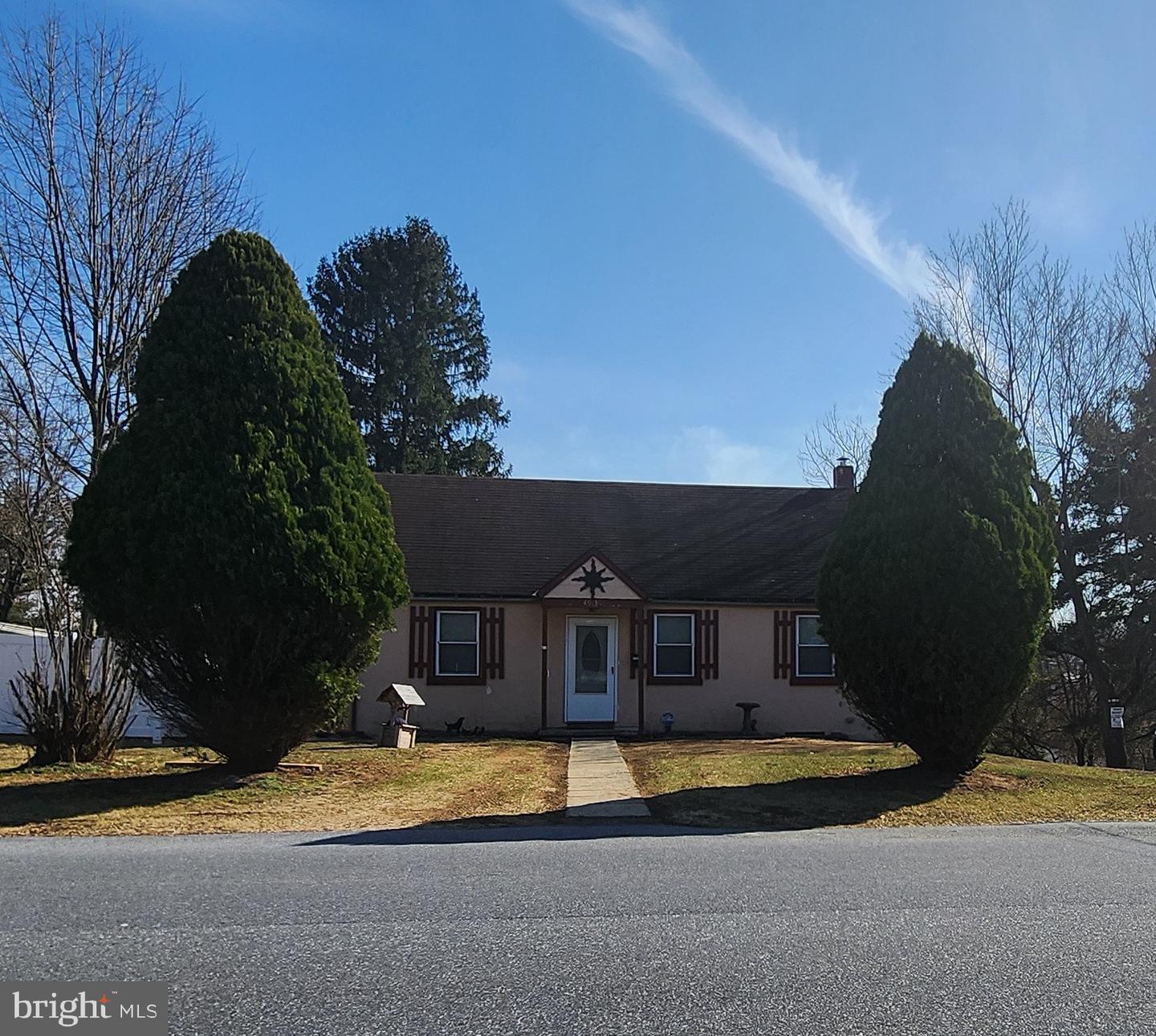 Royal Ave, Harrisburg, PA 17109
