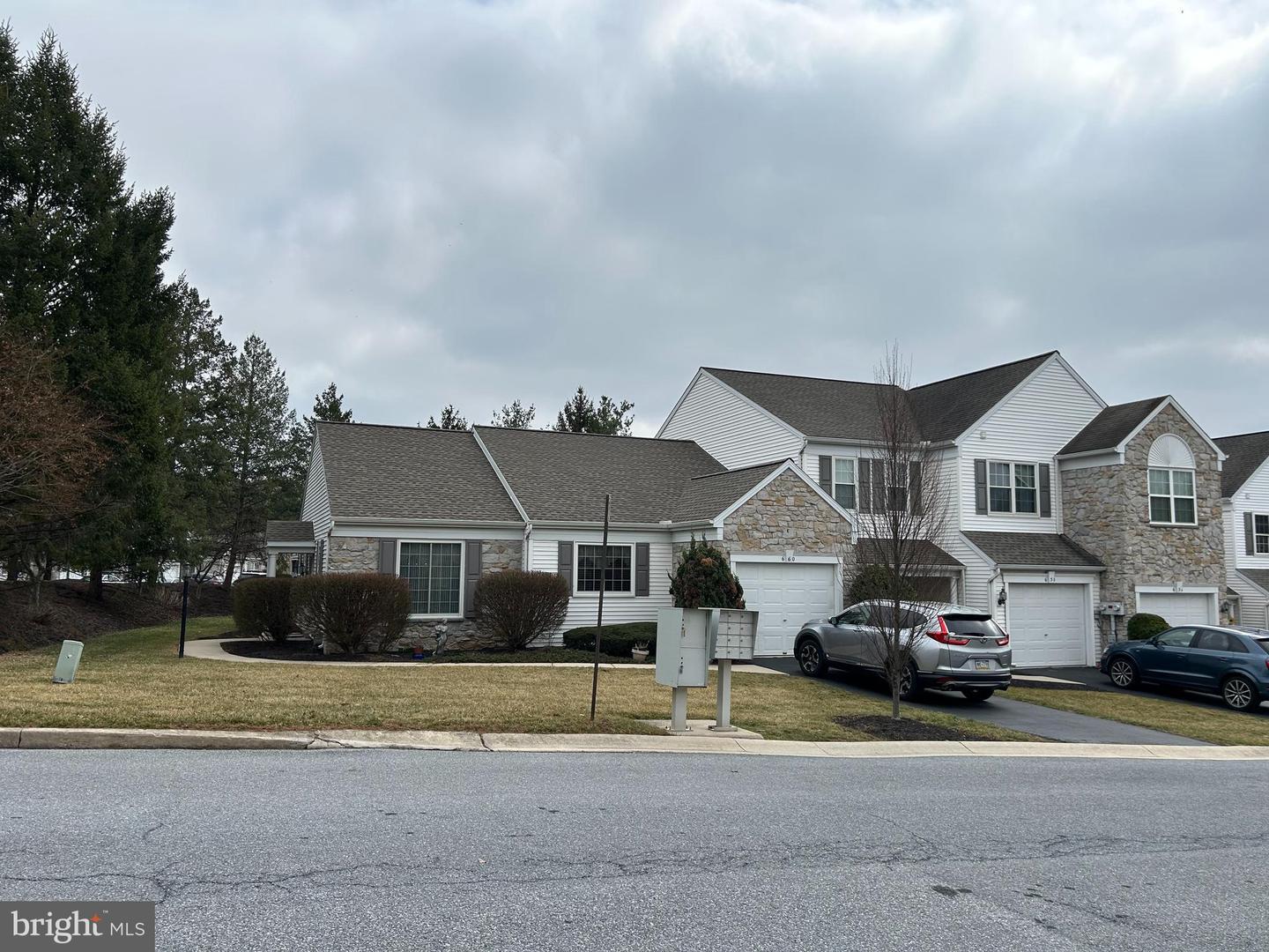 Springhouse Ln, Hummelstown, PA 17036