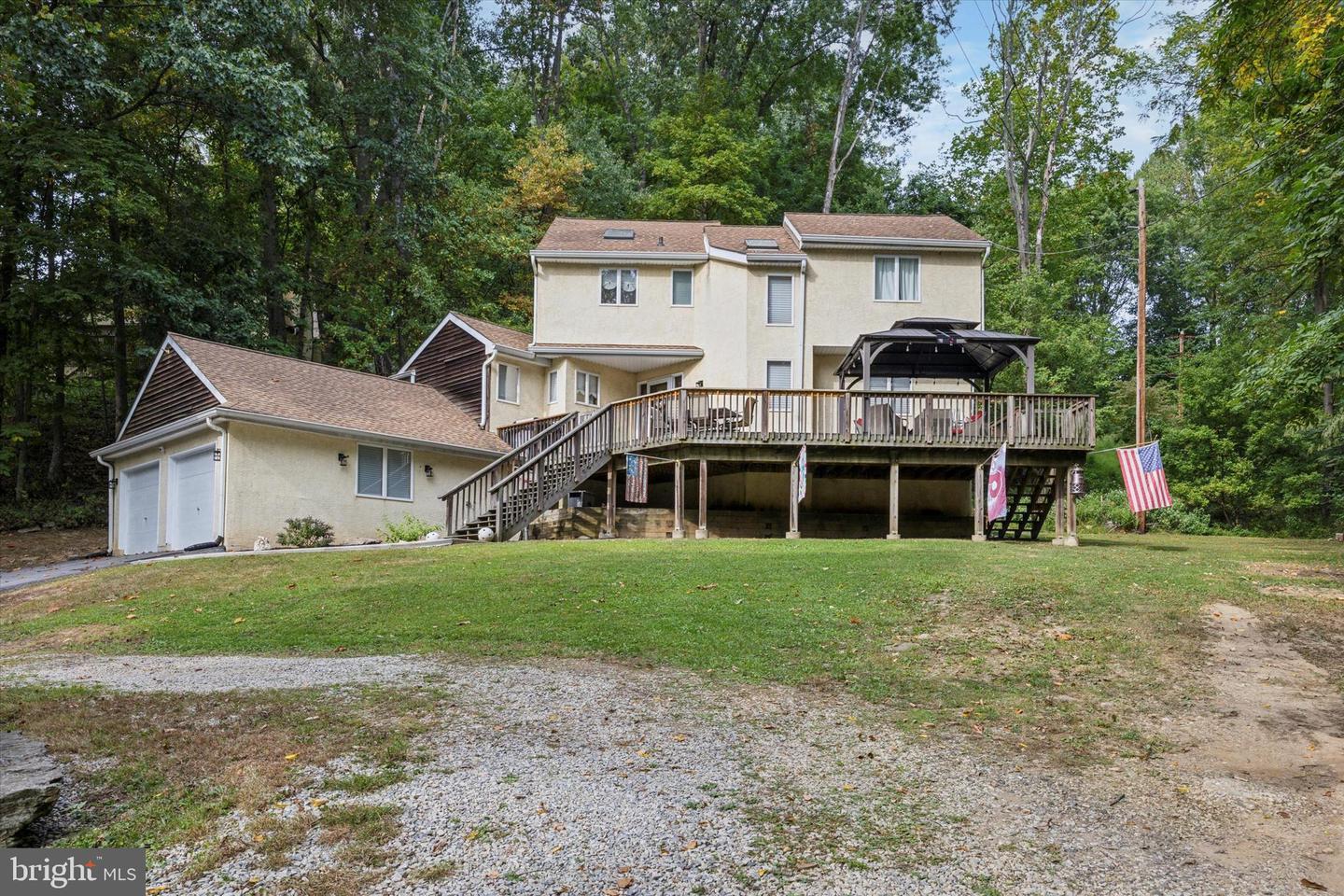 Darby Creek Rd, Havertown, PA 19083