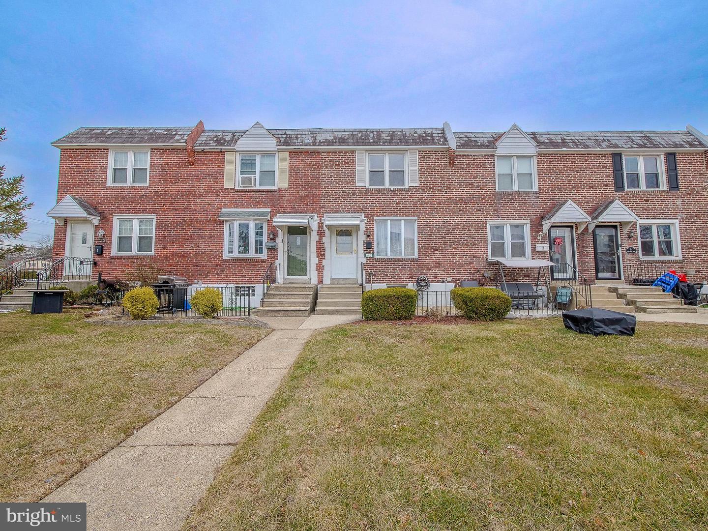 Stratford Rd, Glenolden, PA 19036