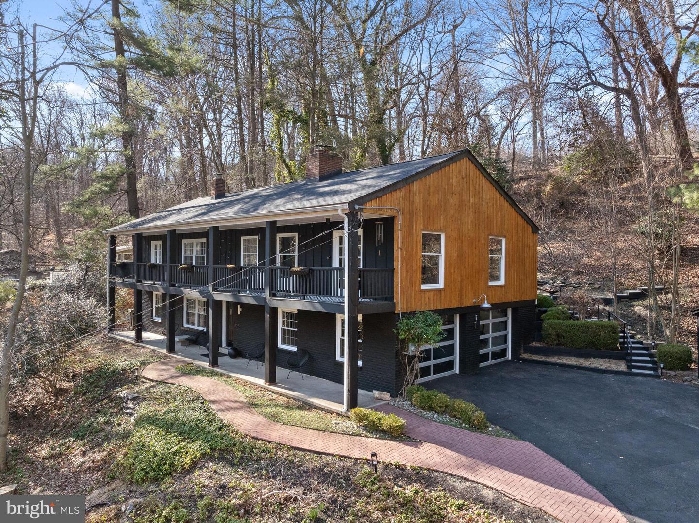 Oak Valley Rd, Media, PA 19063