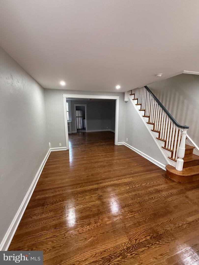 Timberlake Rd, Upper Darby, PA 19082