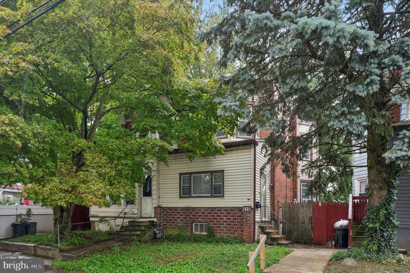 Pusey Ave, Darby, PA 19023