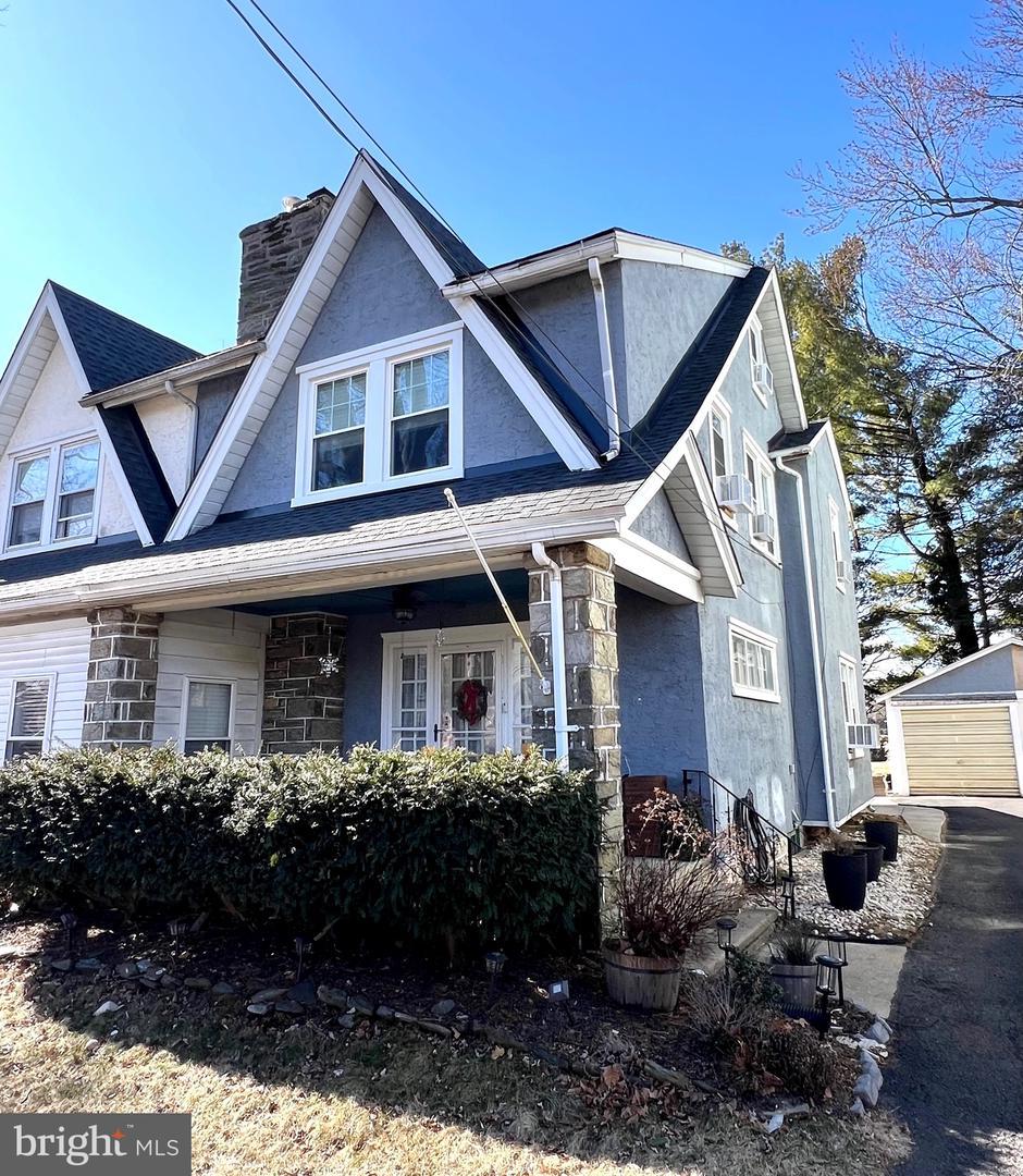 Country Club Ln, Havertown, PA 19083