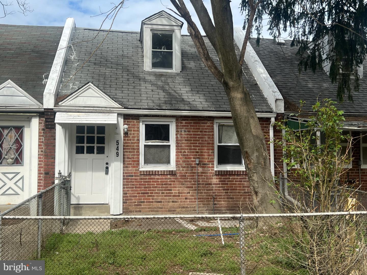 Wiltshire Rd, Upper Darby, PA 19082