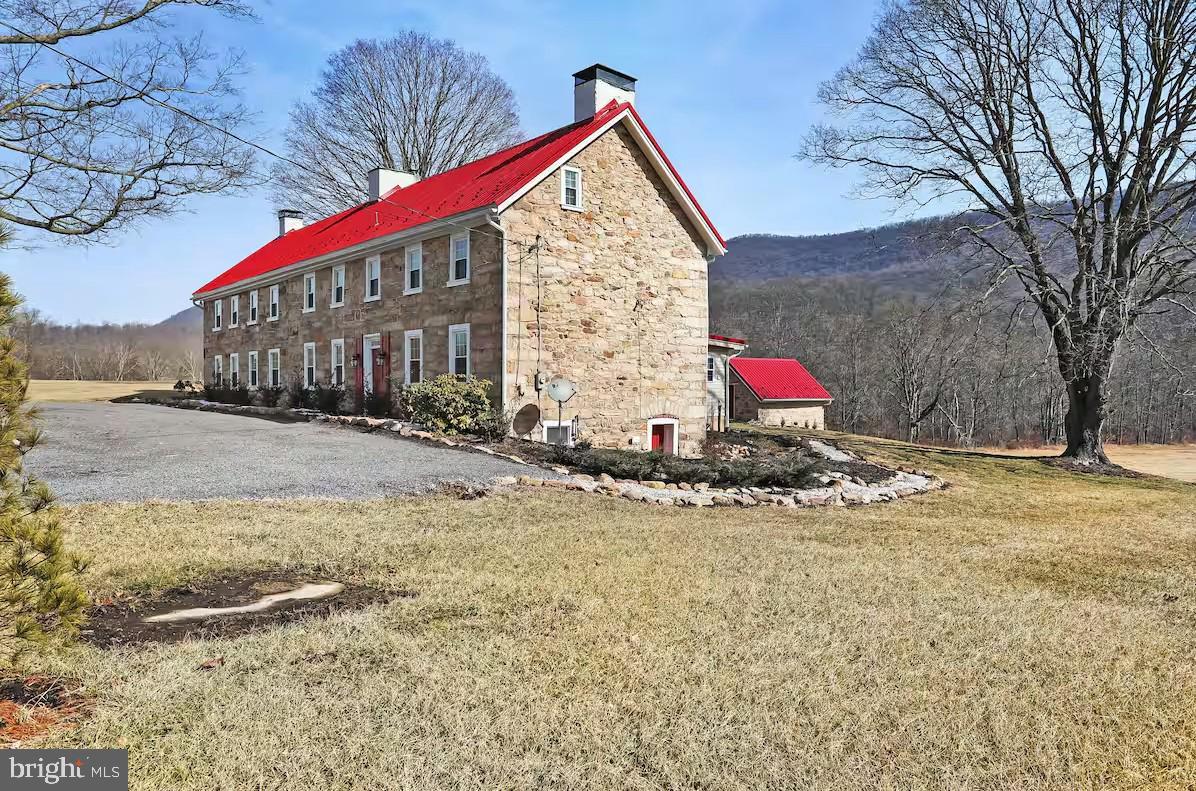 Path Valley Rd, Fort Loudon, PA 17224