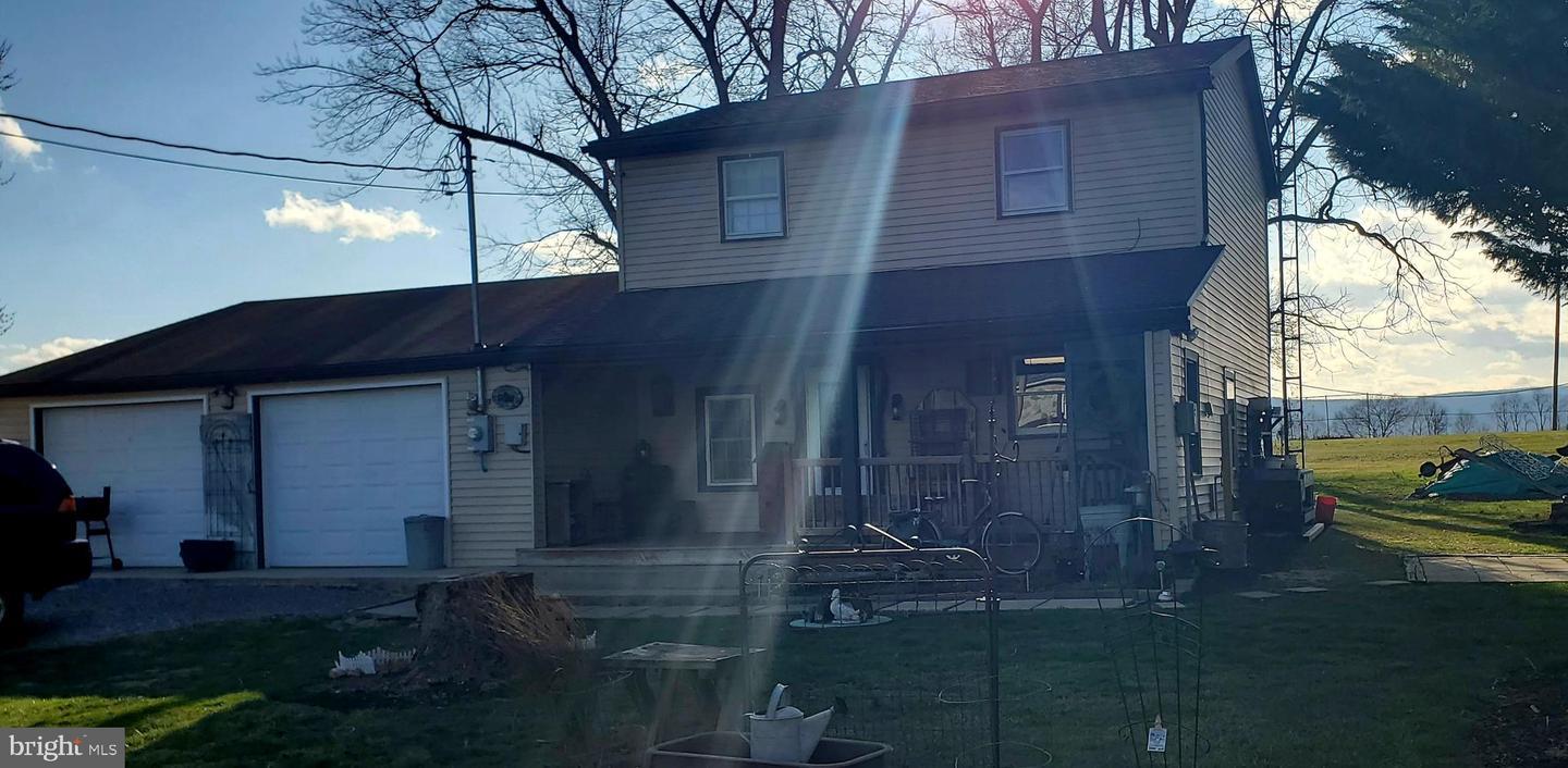 Steele Ave, Mercersburg, PA 17236