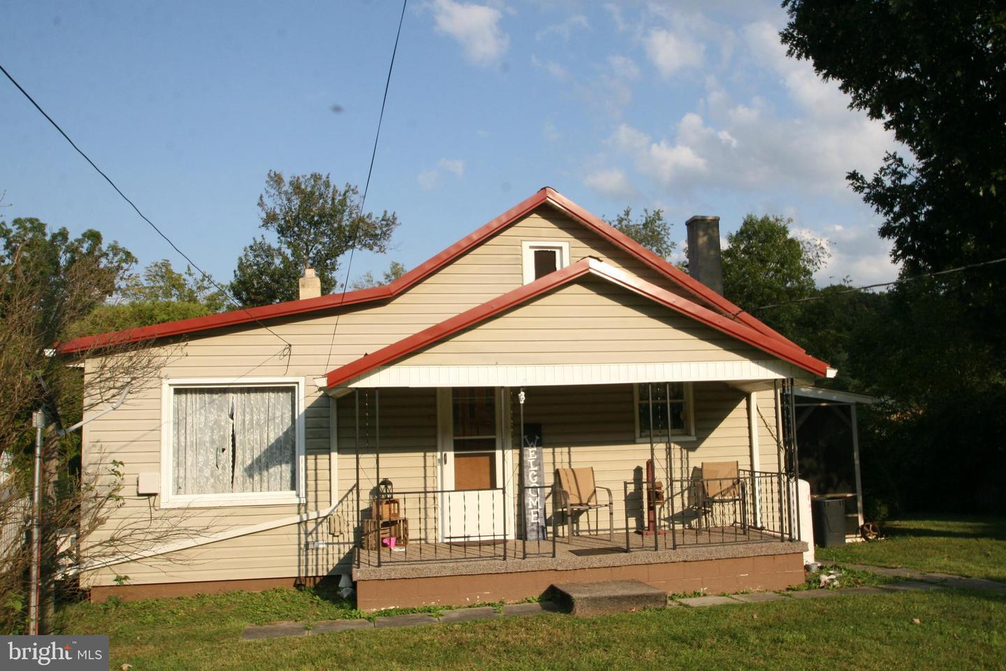 Hill Valley Rd, Three Springs, PA 17264