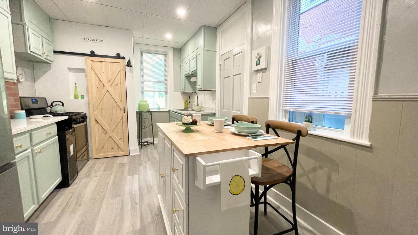 S Mary St, Lancaster, PA 17603