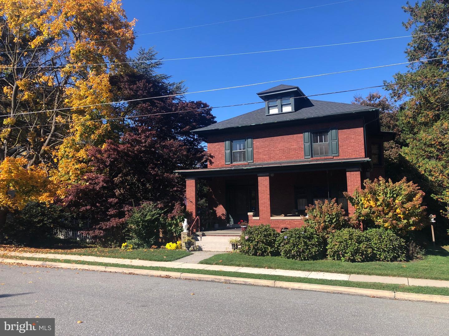 E Orange St, Elizabethtown, PA 17022