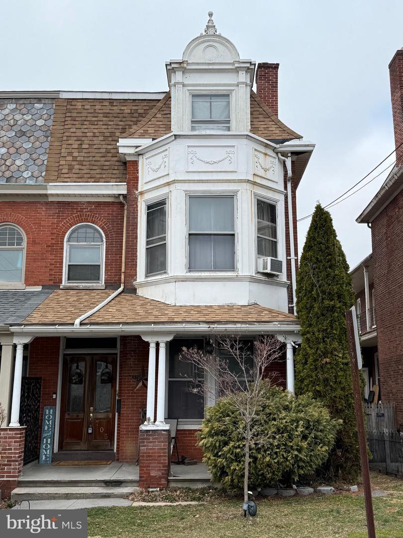 Chestnut St, Columbia, PA 17512
