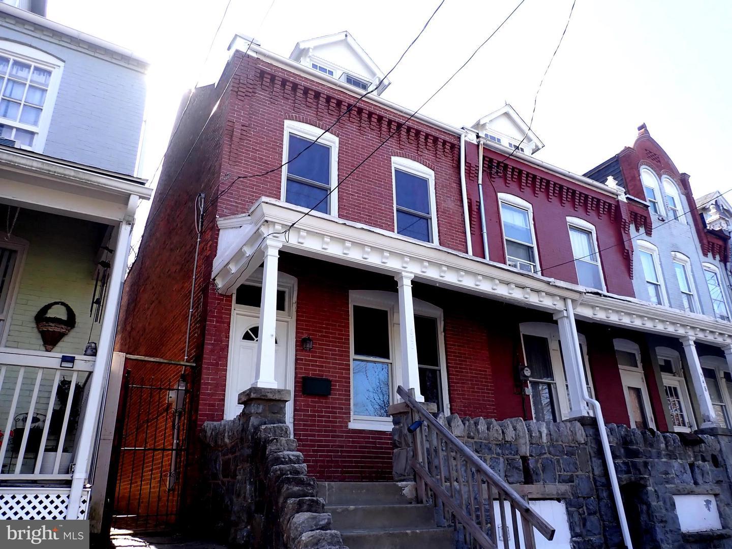 S Duke St, Lancaster, PA 17602