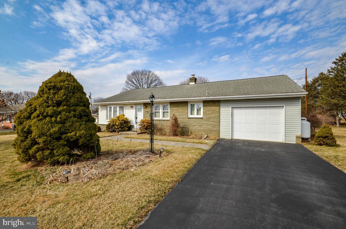Gary Rd, Orefield, PA 18069