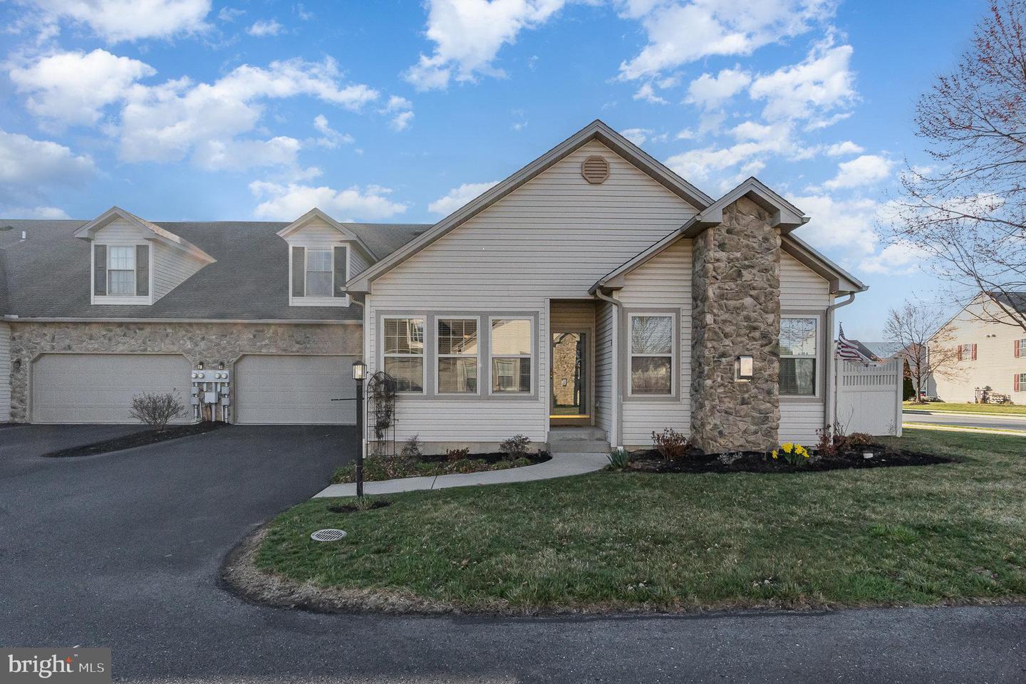 Brookwood Dr, Palmyra, PA 17078