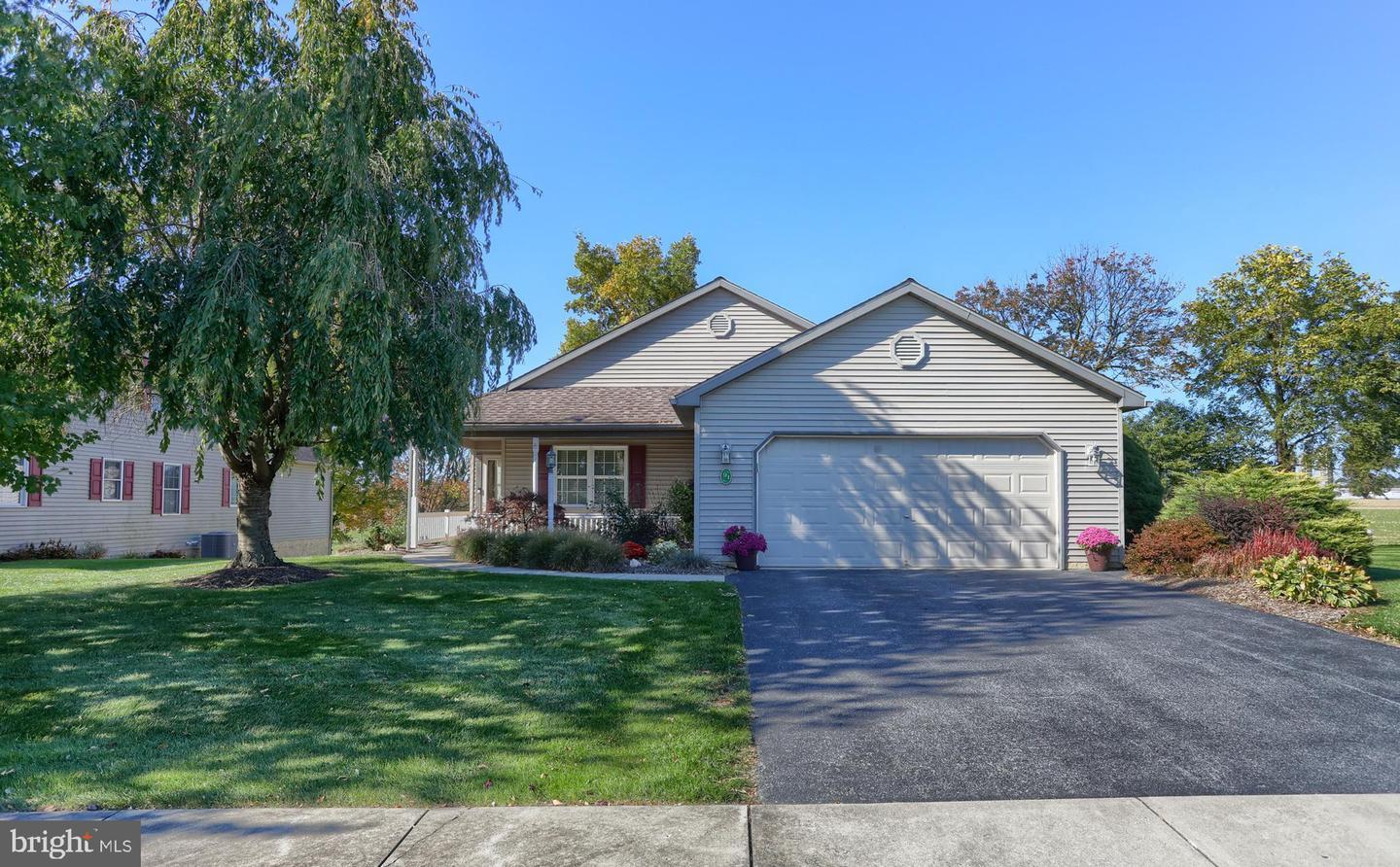 Arbor Dr, Myerstown, PA 17067