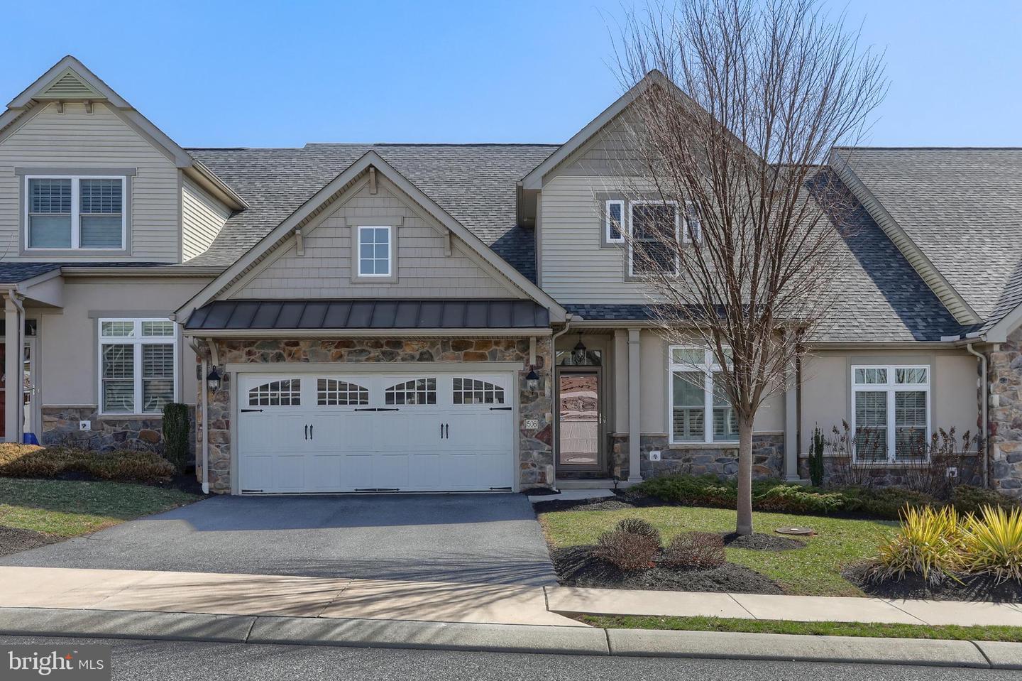 Springbrook Dr, Palmyra, PA 17078