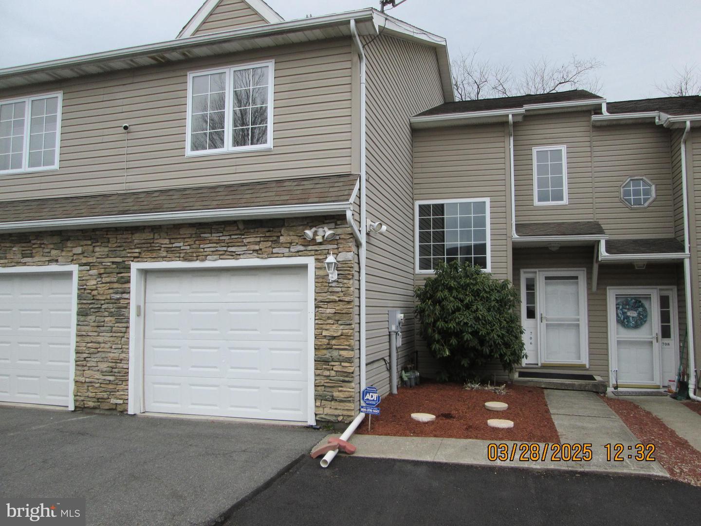 S Keyser Ave, Scranton, PA 18504