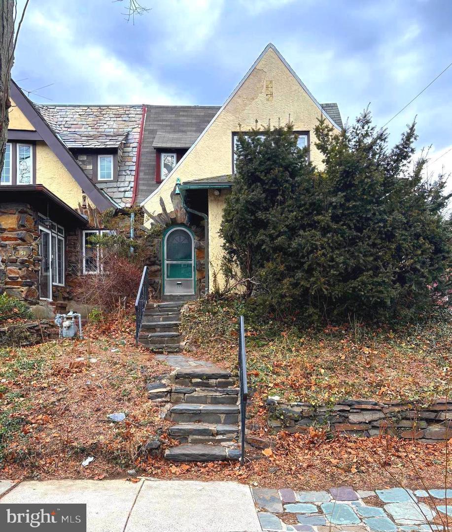 Stoneway Ln, Bala Cynwyd, PA 19004