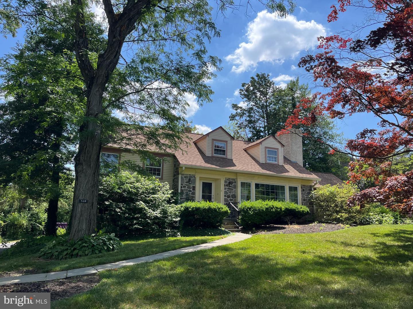 Redleaf Rd, Wynnewood, PA 19096