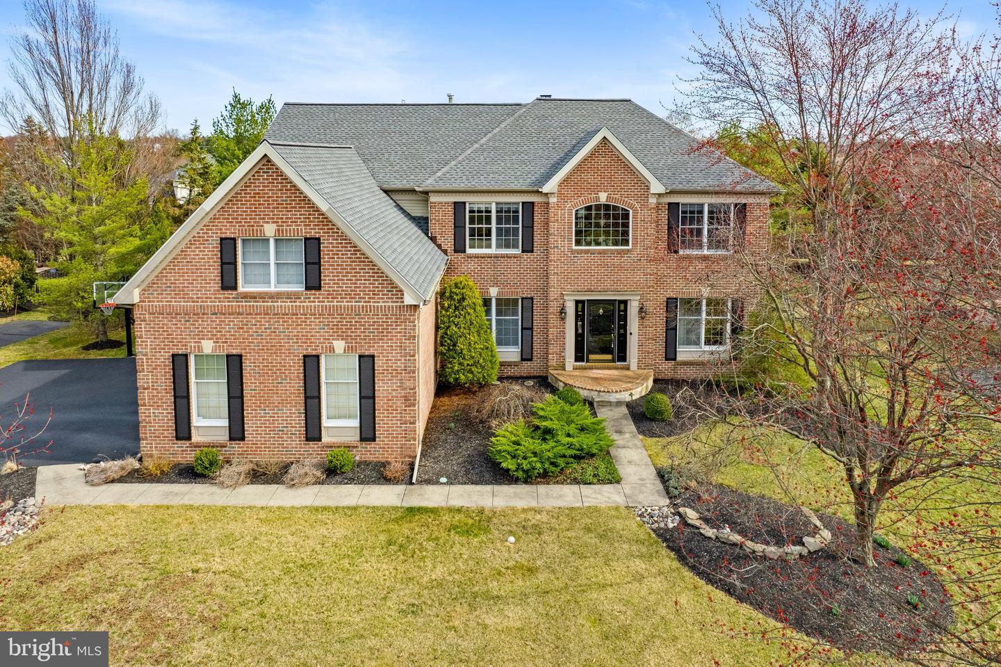 Broadmoor Dr, Blue Bell, PA 19422