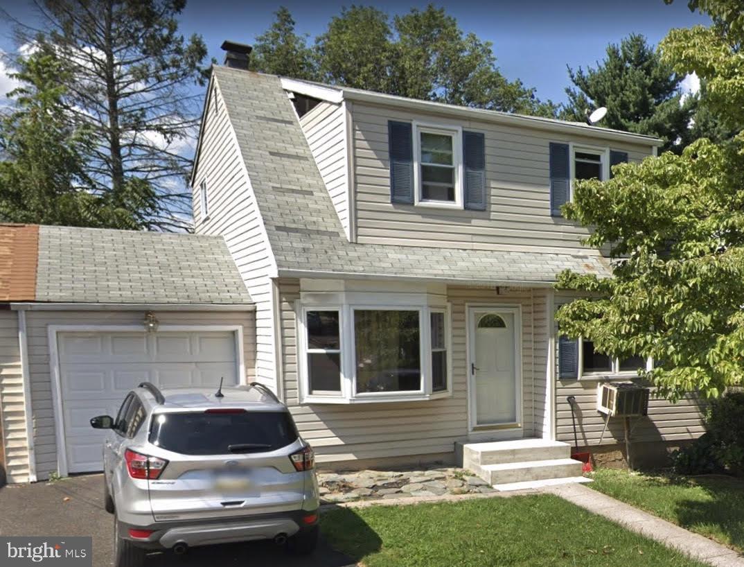 Osbourne Ave, Willow Grove, PA 19090