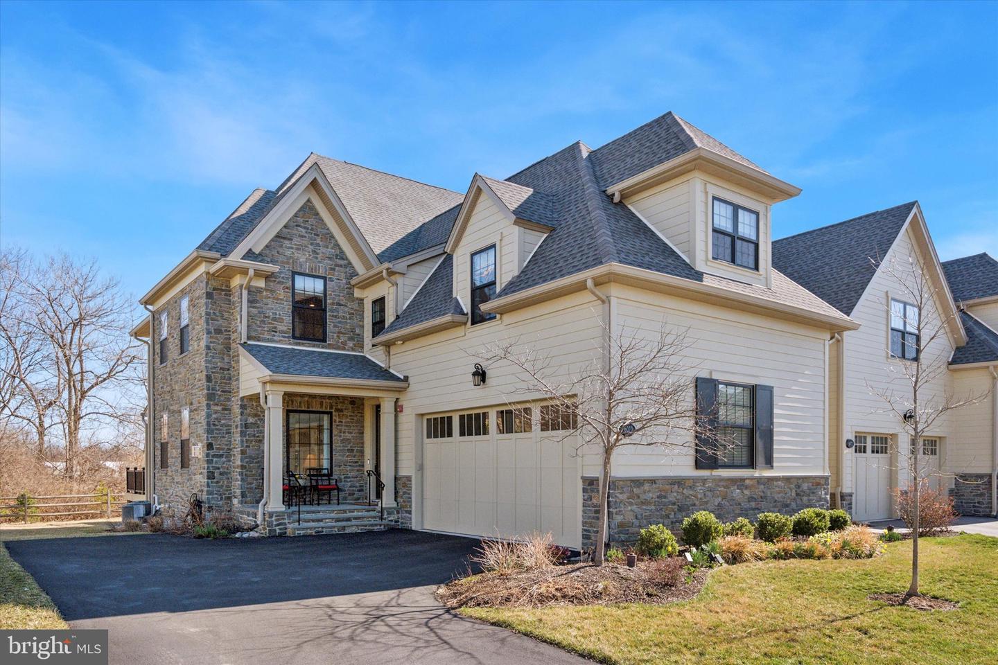 Creekside Dr, Flourtown, PA 19031