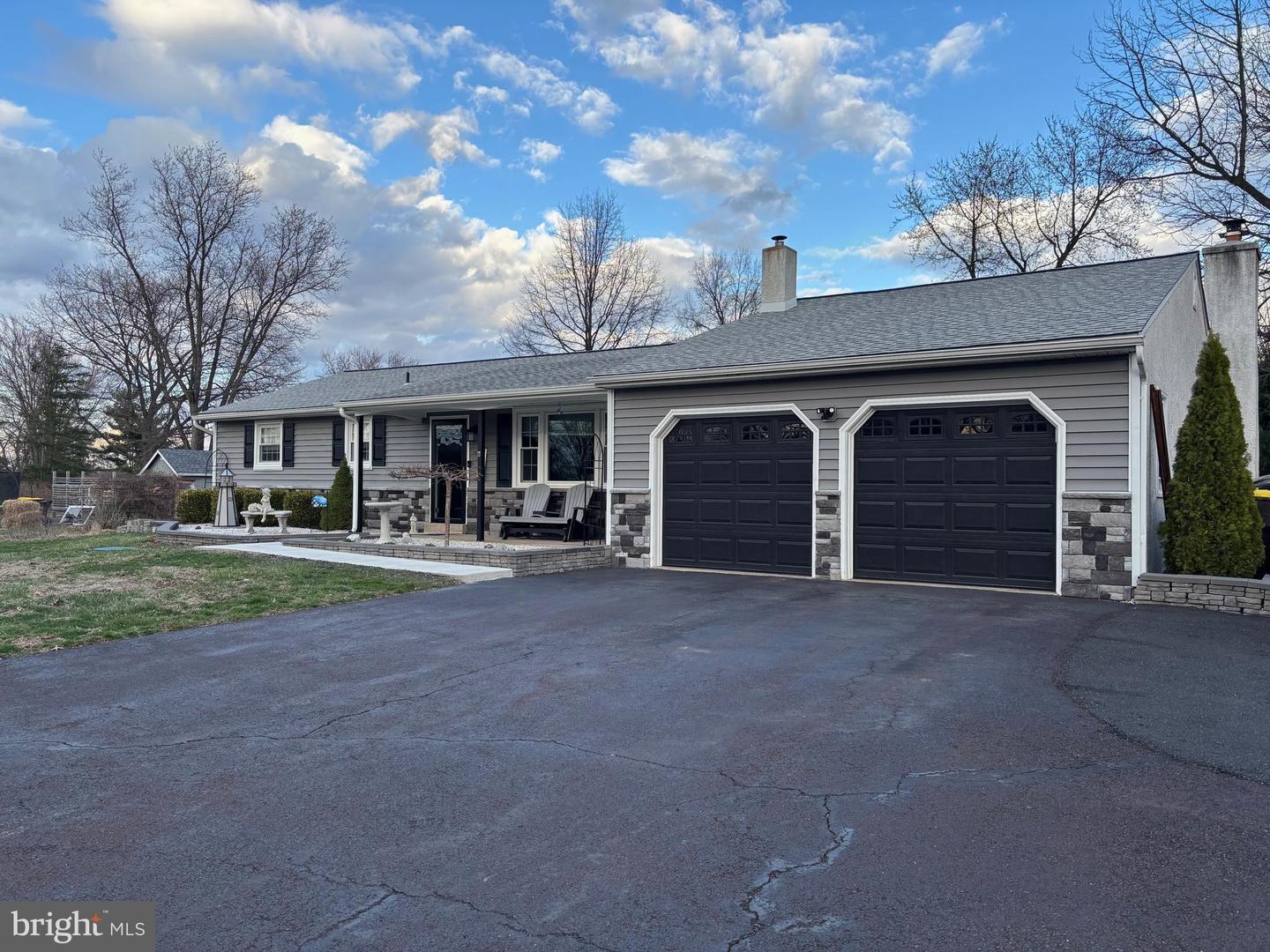 Burton Rd, Harleysville, PA 19438