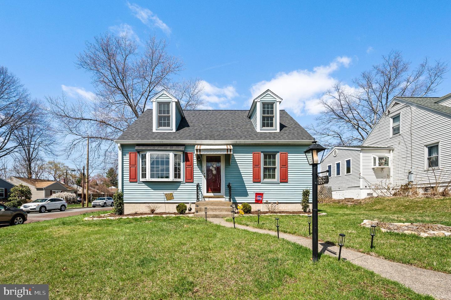 Beechwood Ave, Pottstown, PA 19464