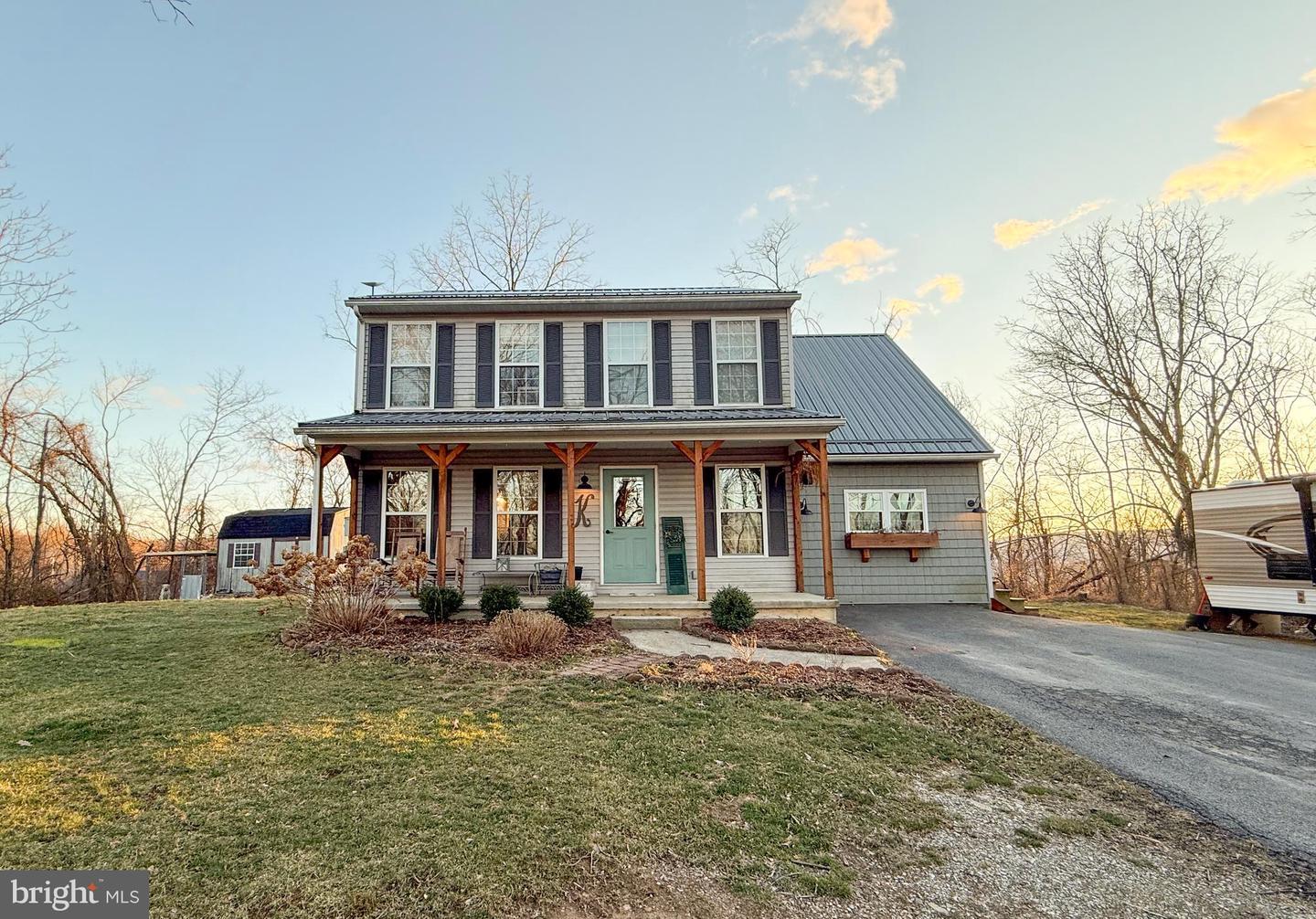 E Mountain Rd, Mc Veytown, PA 17051
