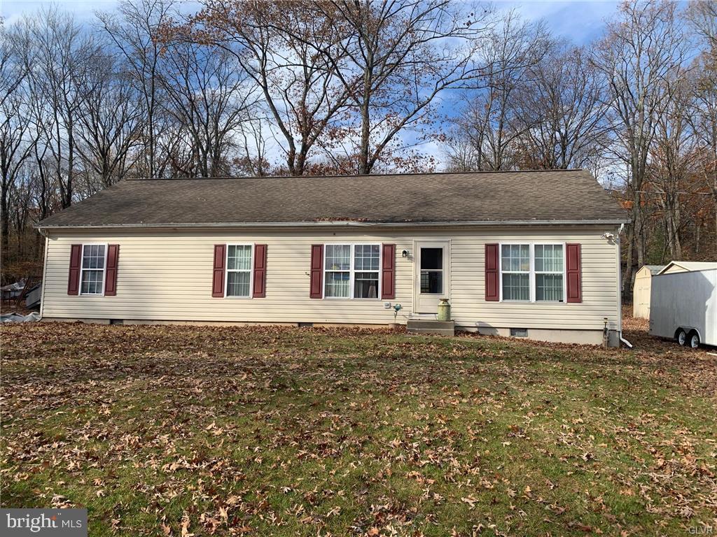 E Nottingham Dr, Kunkletown, PA 18058