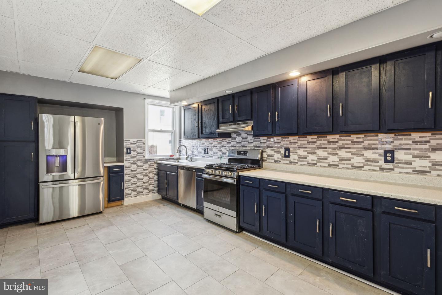 Oakmont St, Philadelphia, PA 19136