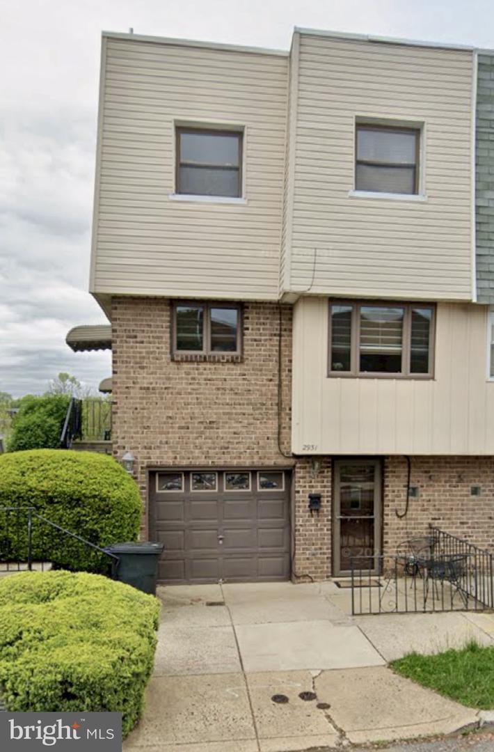 Jenny Pl, Philadelphia, PA 19136