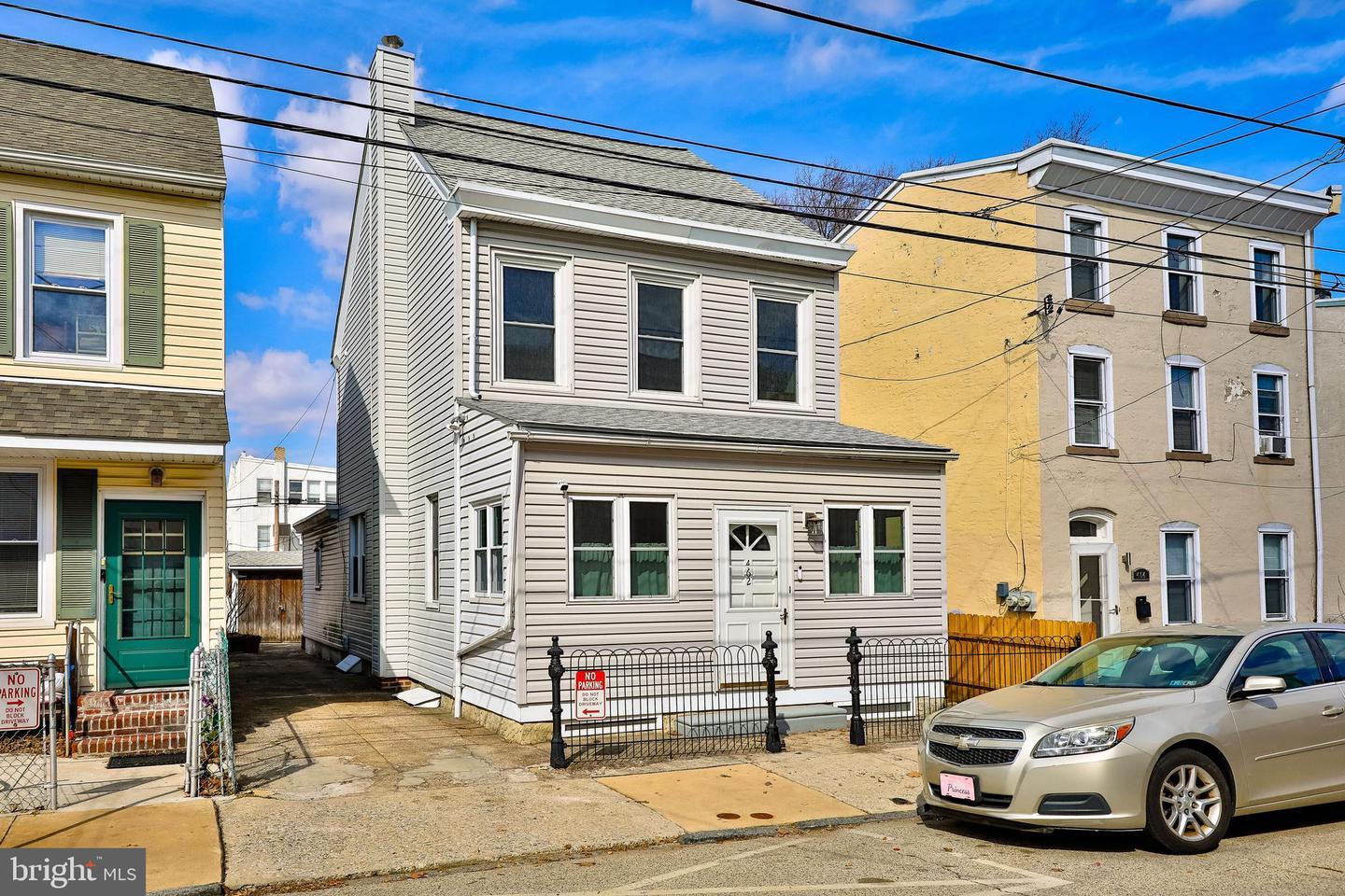 Conarroe St, Philadelphia, PA 19128