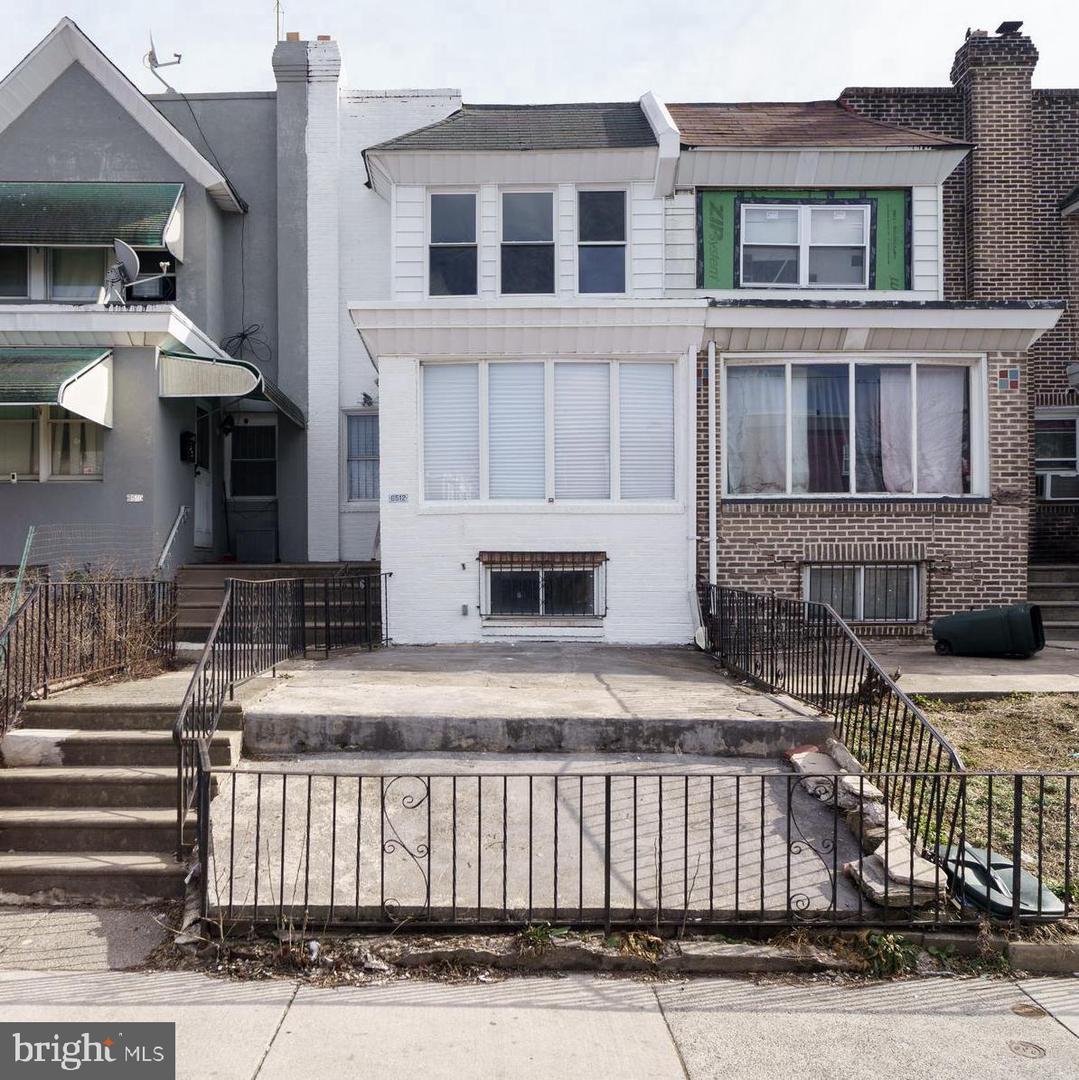 Dicks Ave, Philadelphia, PA 19142