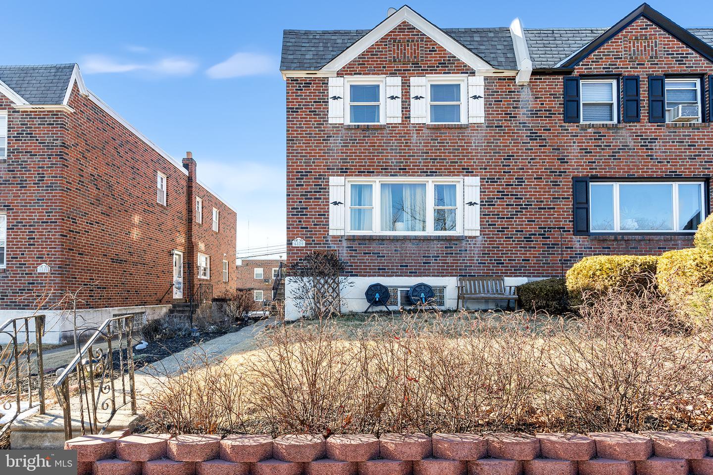 Henry Ave, Philadelphia, PA 19128