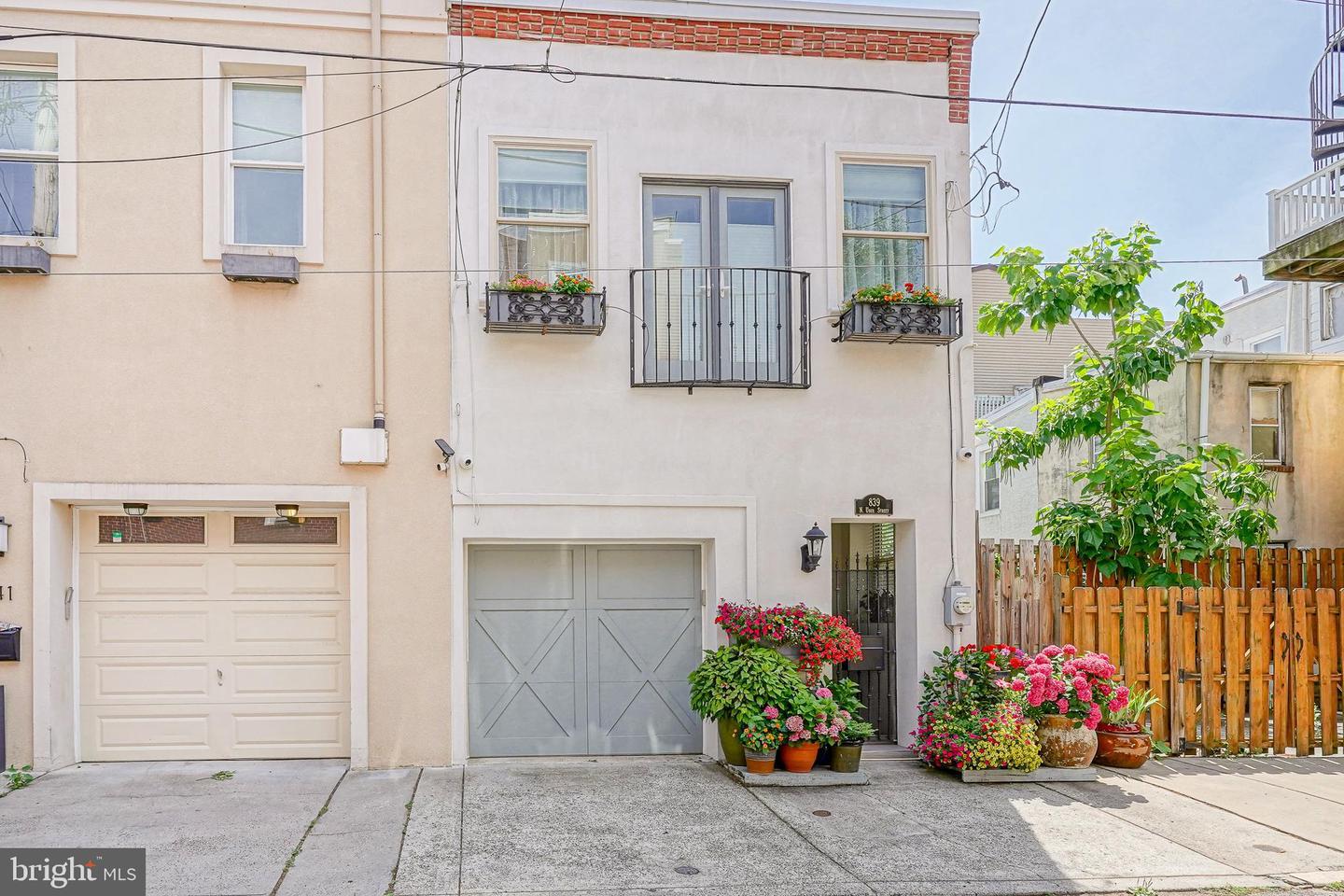 N Uber St, Philadelphia, PA 19130