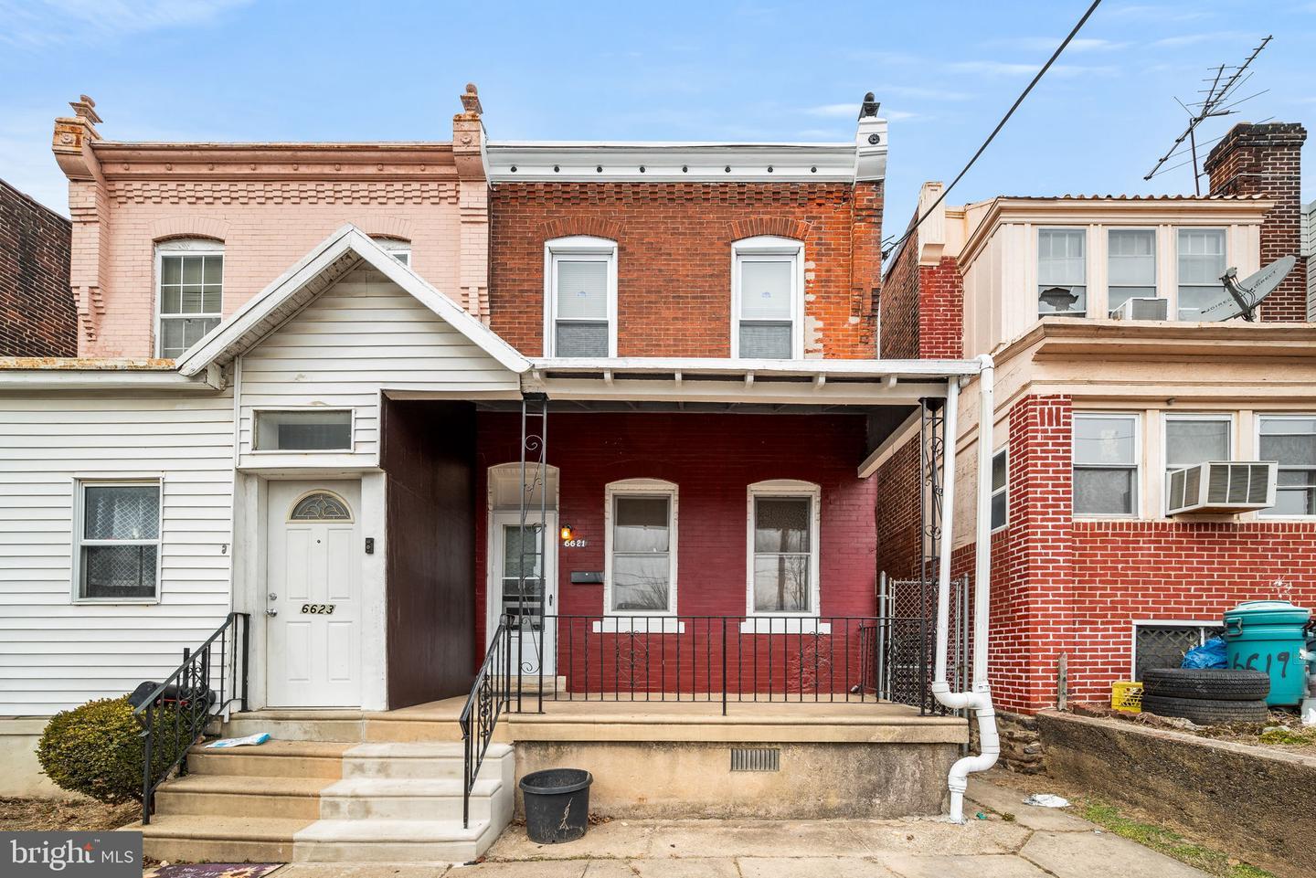 Upland St, Philadelphia, PA 19142
