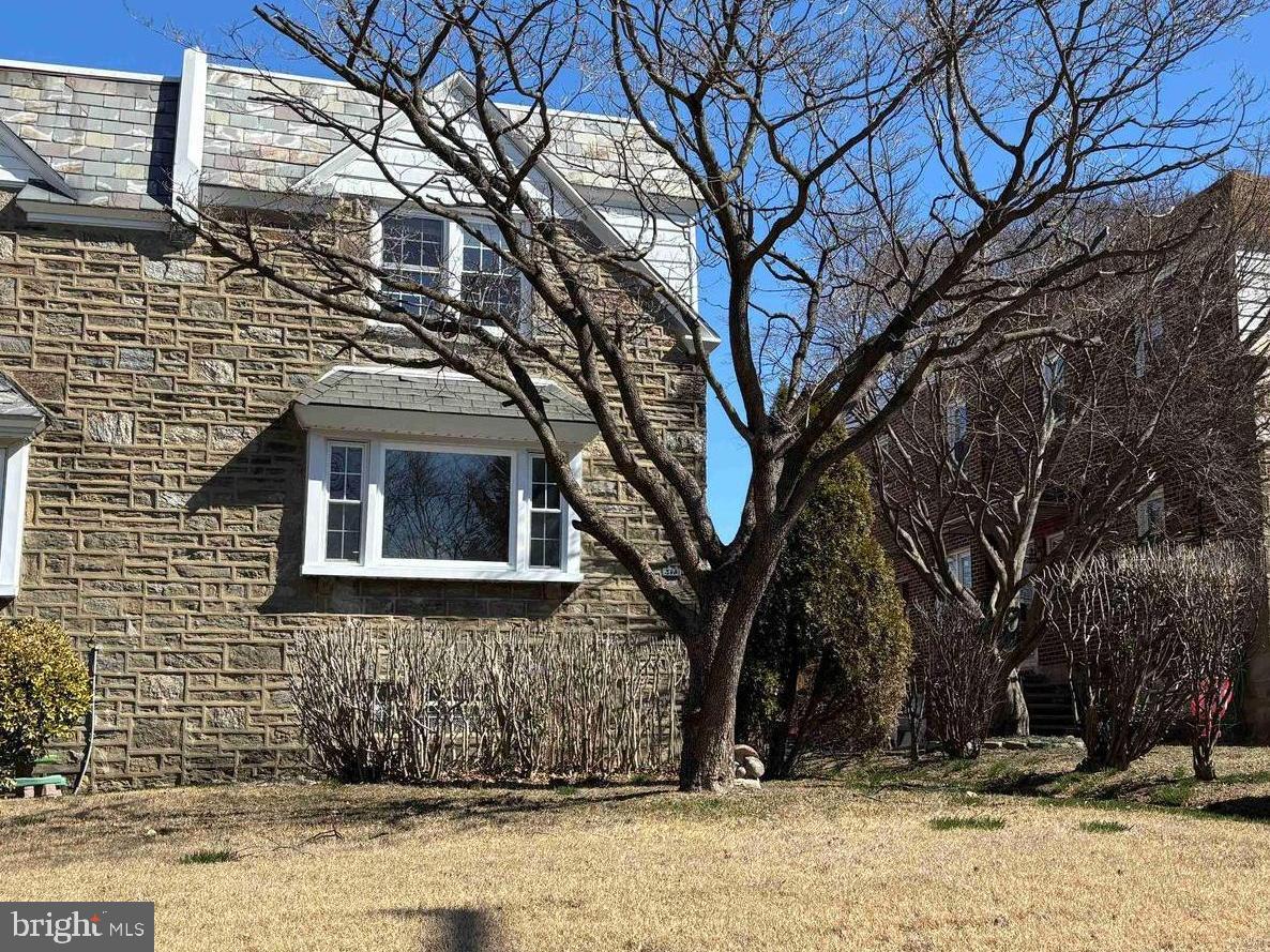 Ardleigh St, Philadelphia, PA 19119