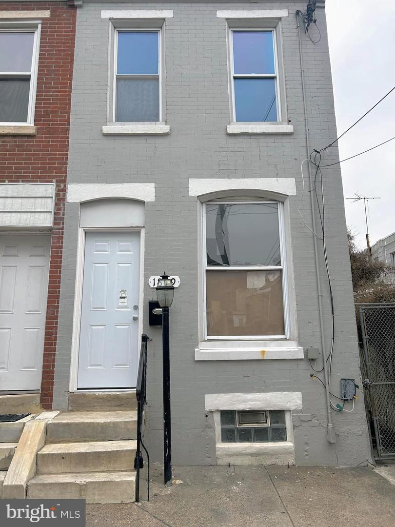 E Harold St, Philadelphia, PA 19125