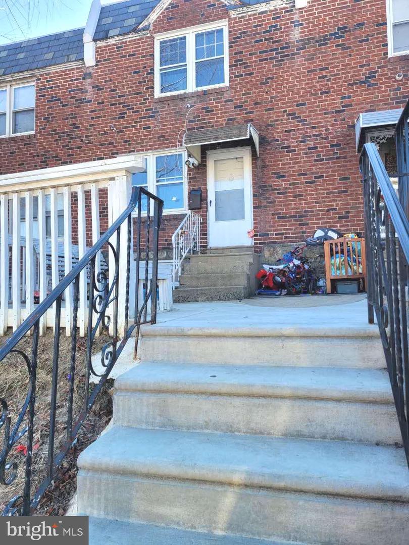 E Tabor Rd, Philadelphia, PA 19120