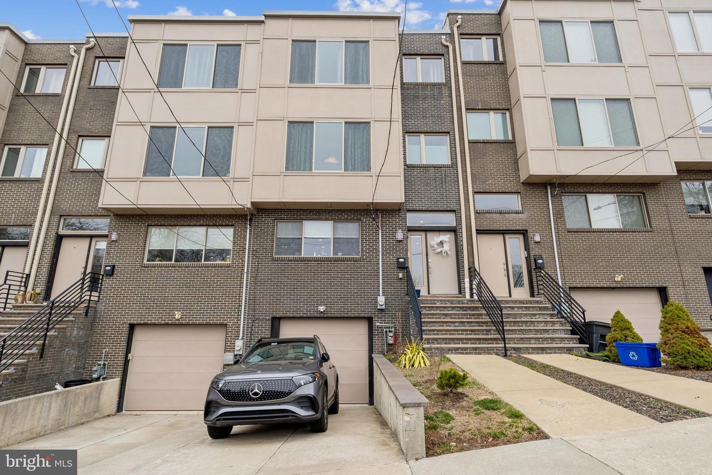 Sheldon St, Philadelphia, PA 19127