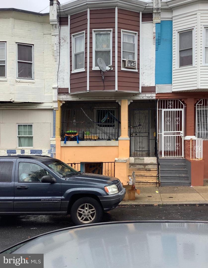 N 4th St, Philadelphia, PA 19140