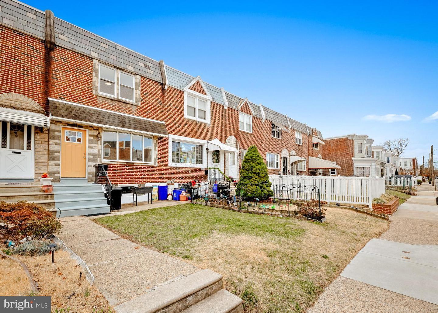 Marsden St, Philadelphia, PA 19135