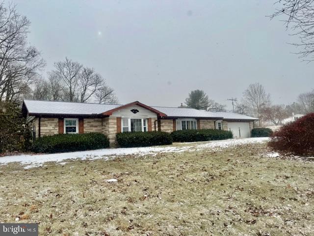 Birds Hill Rd, Pine Grove, PA 17963