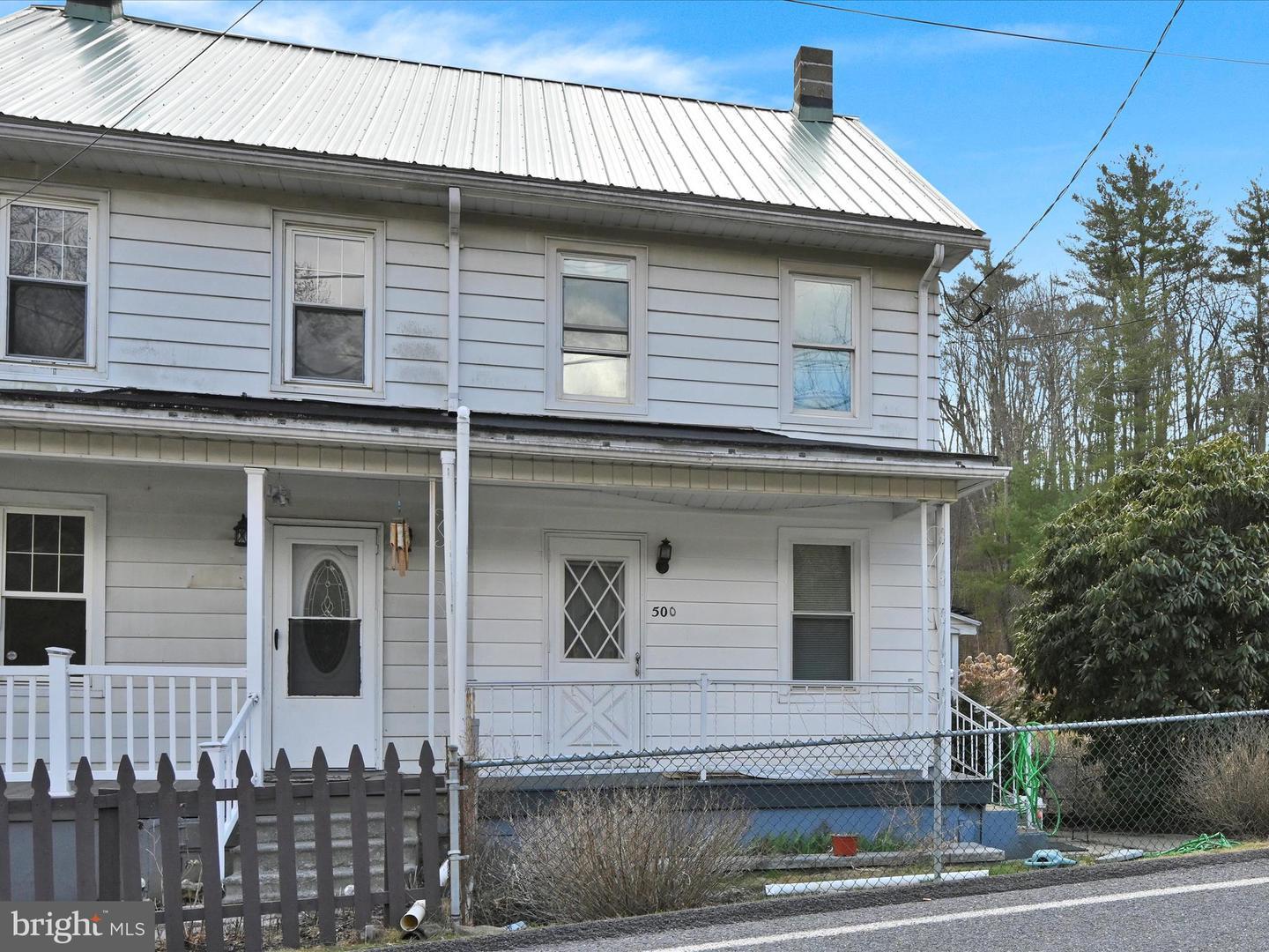 Forest Ln, Pottsville, PA 17901