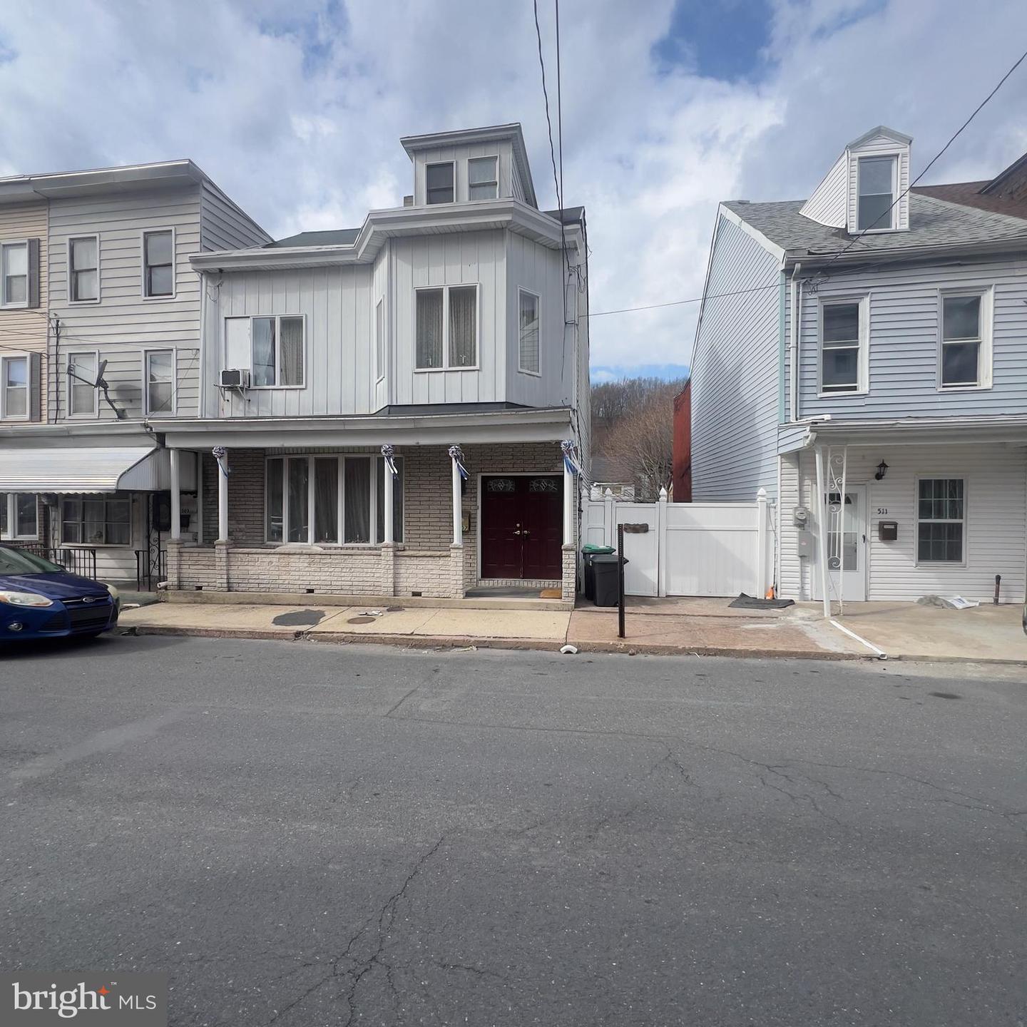 E Pine St, Mahanoy City, PA 17948